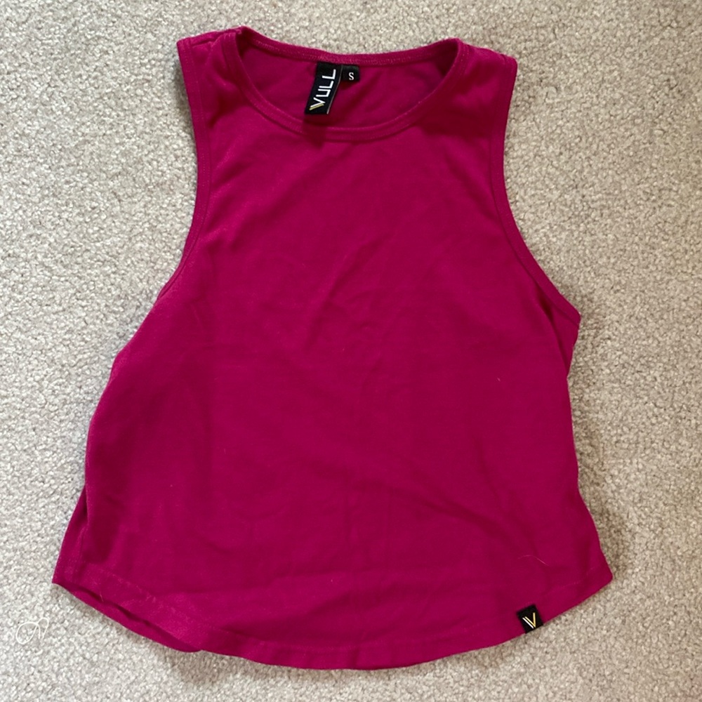 Vull Sport crop